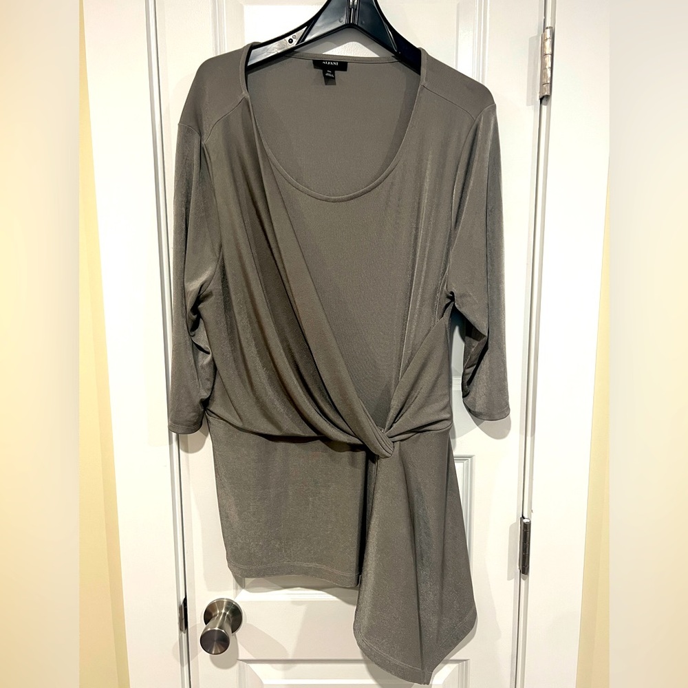 Alfani women’s XXL silver metallic gathered holiday party shirt top